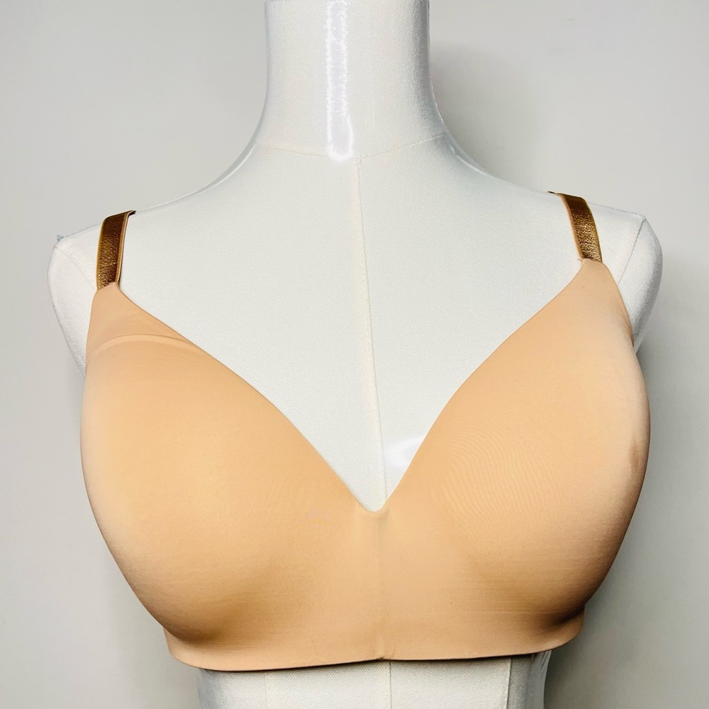Victoria’s Secret T-Shirt Lightly Lined Wireless Nude Beige Bra Size 36DD